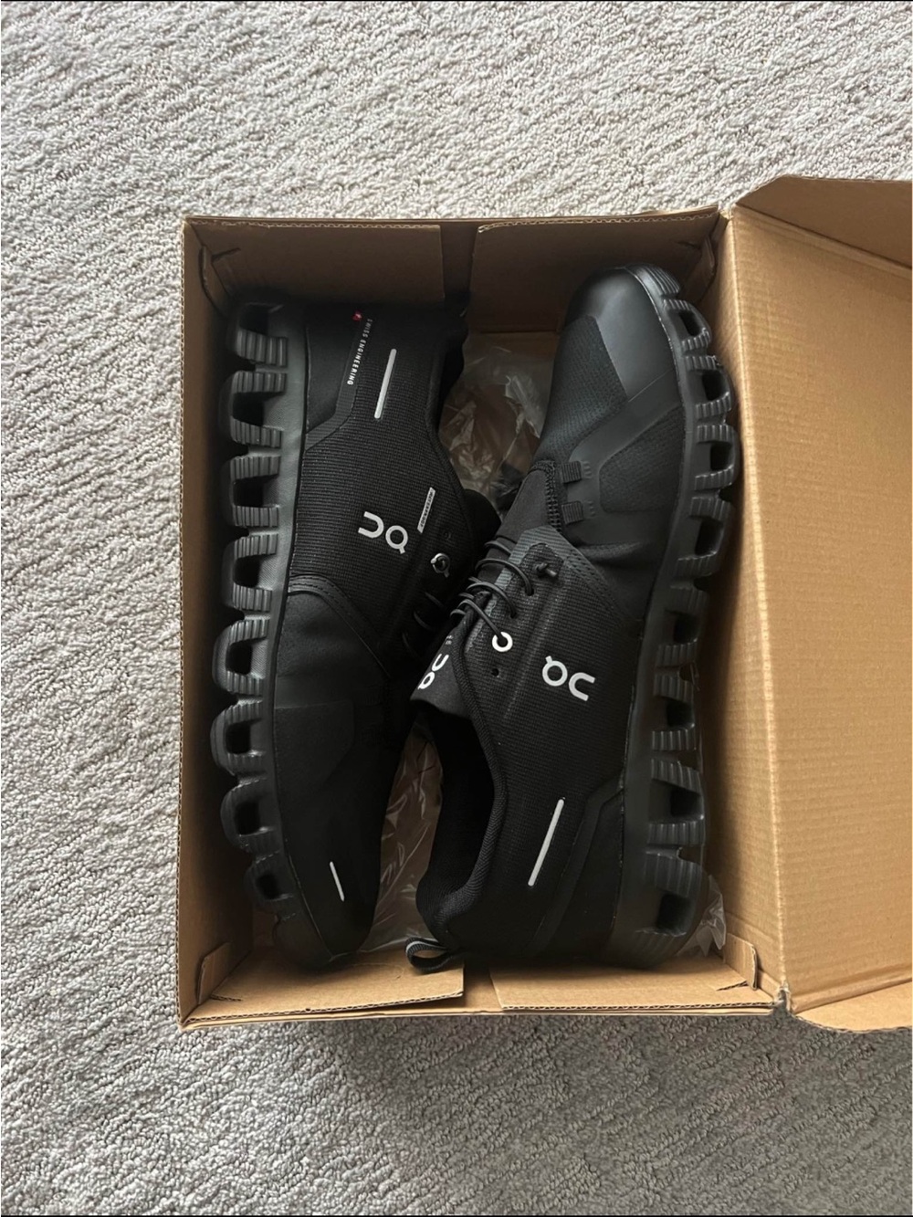 On Running Men’s Cloudtec Sneakers in Black